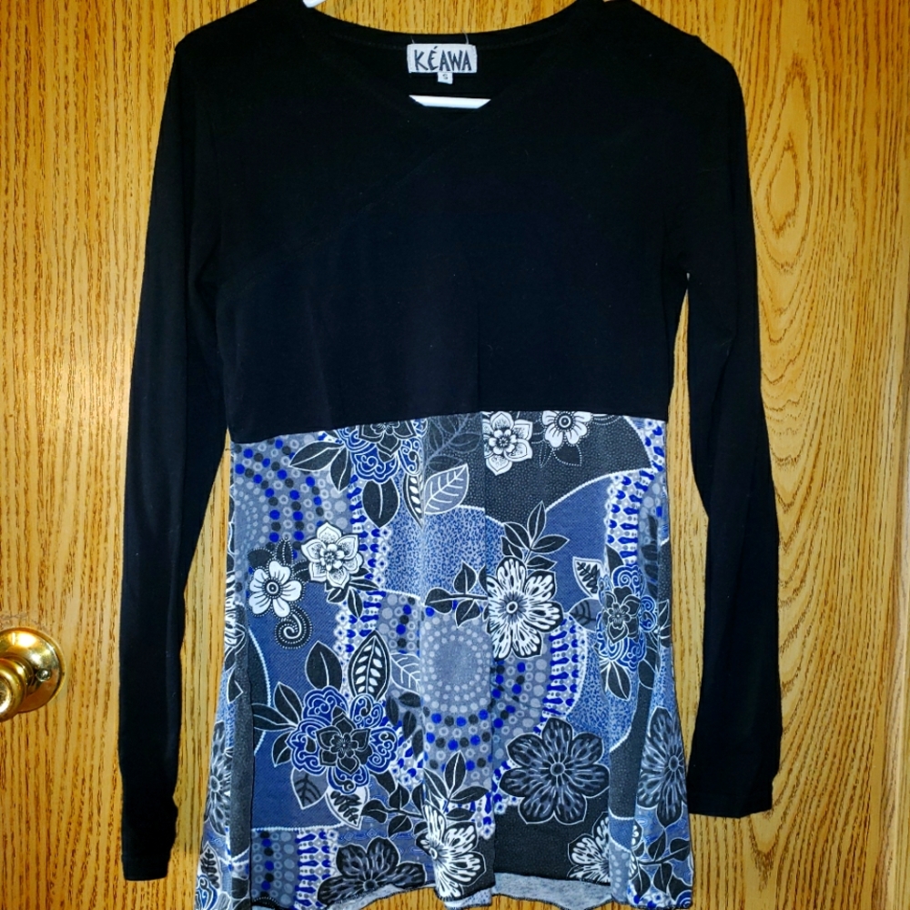 Long sleeve top